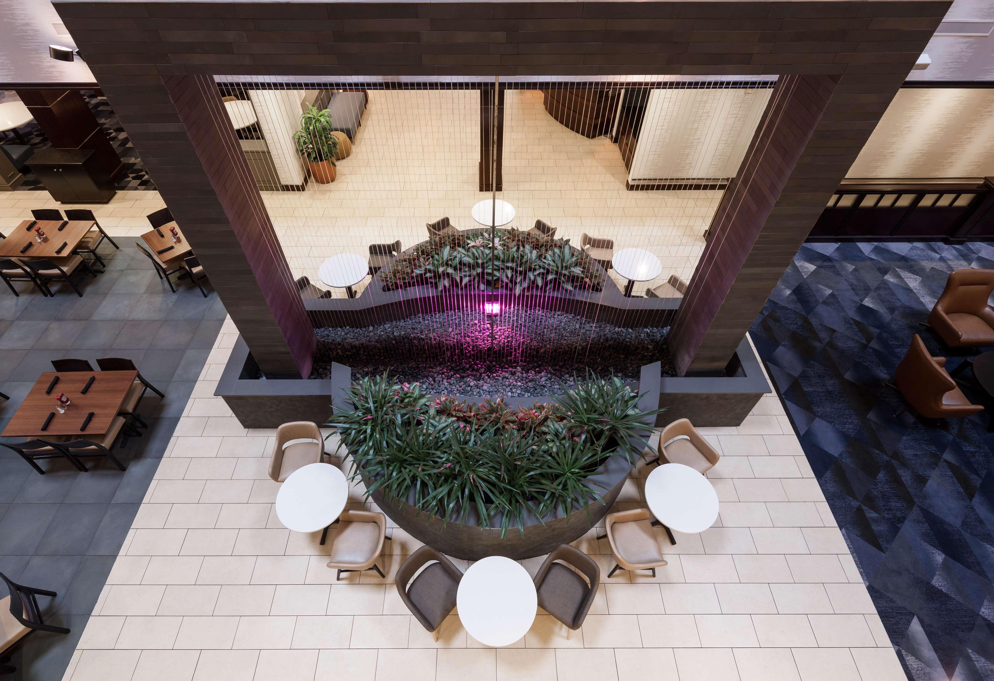 Embassy Suites By Hilton Tampa Brandon Heartland Eksteriør bilde