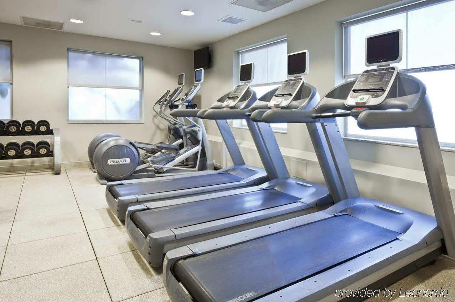 Embassy Suites By Hilton Tampa Brandon Heartland Eksteriør bilde